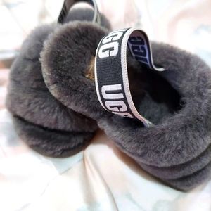 Ugg Toddler size 9 slippers